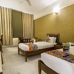 Fabhotel Sheronz Piccadily Chowk